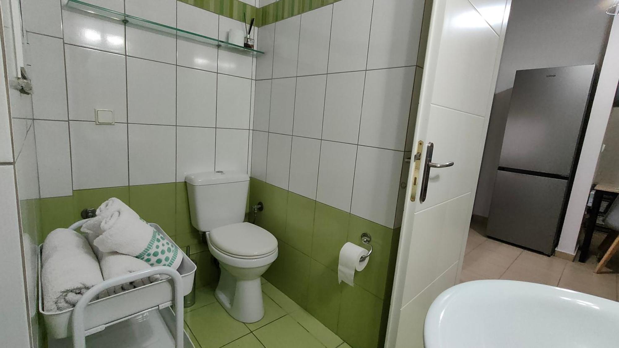 Rock&Roll 1 - Modern apartment in Trikala Exteriör bild
